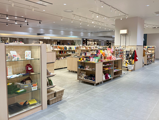雑貨店 ハイタイドストア–ショップガイド–JRタワー